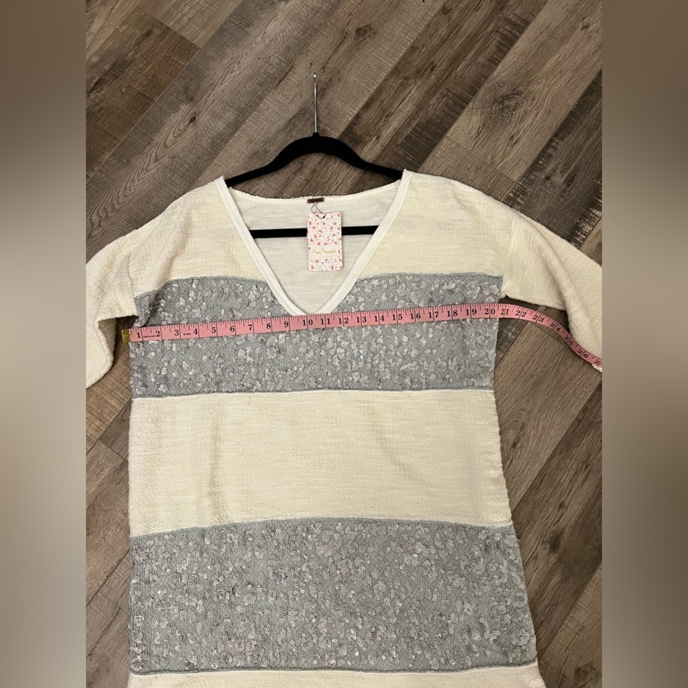 Fabulous embellished striped Free People Cream and Gray Tunic Top sz S NWT